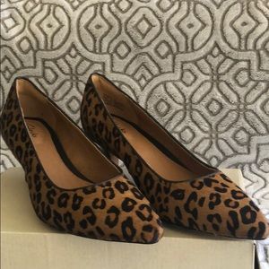 Clarks Tan Leopard Calf Hair Kitten Heels